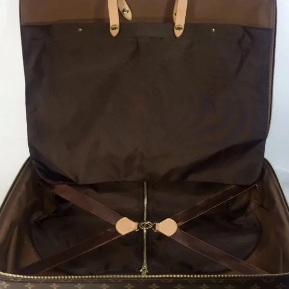 Louis Vuitton Pegase Garment Bag w/Hanger - Picture 4 of 12